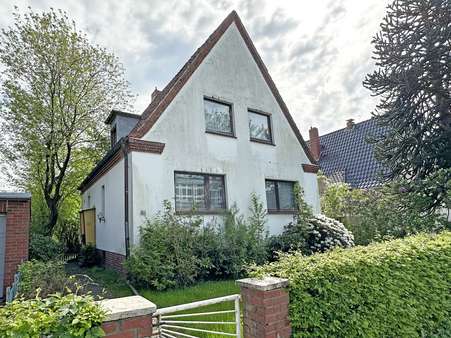 Altbestand - Grundstück in 22527 Hamburg mit 1032m² kaufen