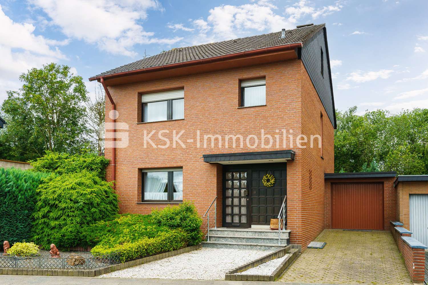 133470 Außenansicht - Einfamilienhaus in 50189 Elsdorf mit 111m² kaufen