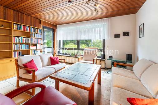 132431 Wohnzimmer - Etagenwohnung in 51427 Bergisch Gladbach / Alt-Refrath mit 97m² kaufen