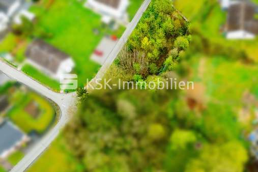 Drohnenansicht Drohnenansicht - Grundstück in 51570 Windeck mit 607m² kaufen