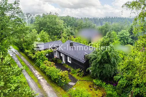 Gemütliches Wochenendhaus in grüner Lage!