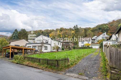 128296 Grundstück - Grundstück in 53639 Königswinter mit 678m² kaufen