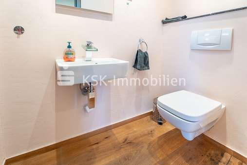 144464 Gäste WC Erdgeschoss - Reihenmittelhaus in 51427 Bergisch Gladbach / Frankenforst mit 137m² kaufen