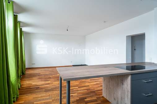 122238 Wohnzimmer - Etagenwohnung in 50226 Frechen mit 70m² kaufen