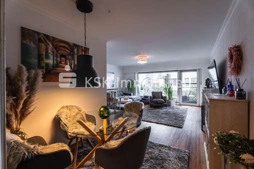 148970 Wohnzimmer  - Etagenwohnung in 50321 Brühl mit 74m² kaufen