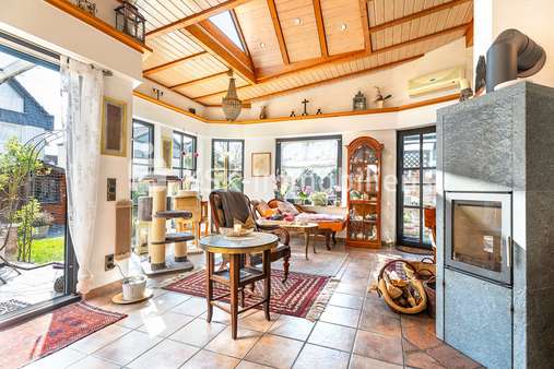 149274 Wohnzimmer Erdgeschoss - Doppelhaushälfte in 53721 Siegburg / Deichhaus mit 134m² kaufen