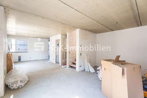 Erdgeschoss Wohnzimmer  - Doppelhaushälfte in 51147 Köln mit 124m² mieten