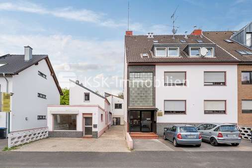 151076 Straßenansicht Nr. 10 - Mehrfamilienhaus in 51067 Köln mit 411m² als Kapitalanlage kaufen