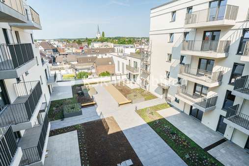 Innenhof Innenhof - Etagenwohnung in 53721 Siegburg mit 105m² mieten
