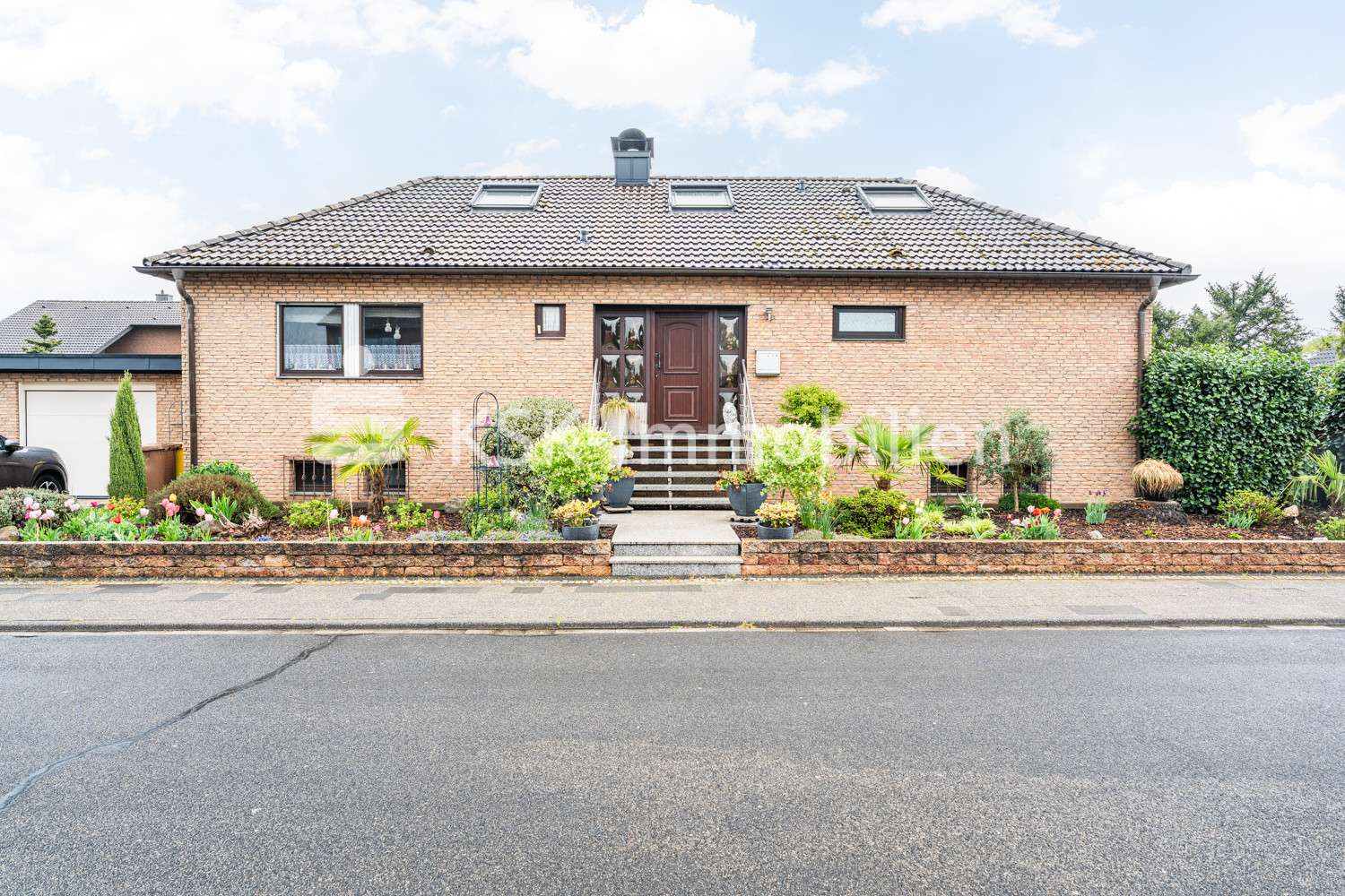 143566 Außenansicht - Bungalow in 53909 Zülpich mit 131m² kaufen