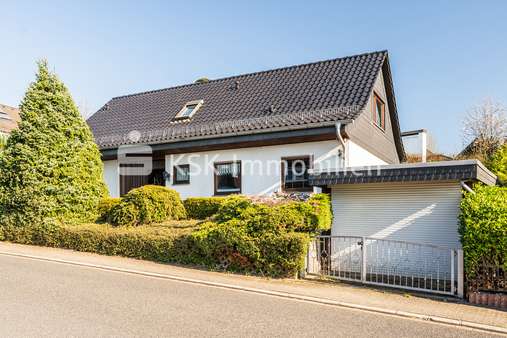 149729 Außenaufnahme 149729 Außenaufnahme - Einfamilienhaus in 51491 Overath mit 176m² kaufen