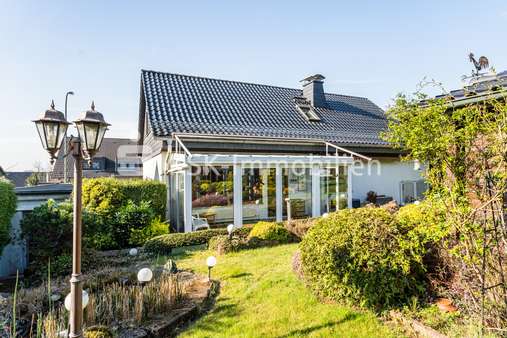 149729 Rückansicht 149729 Rückansicht - Einfamilienhaus in 51491 Overath mit 176m² kaufen