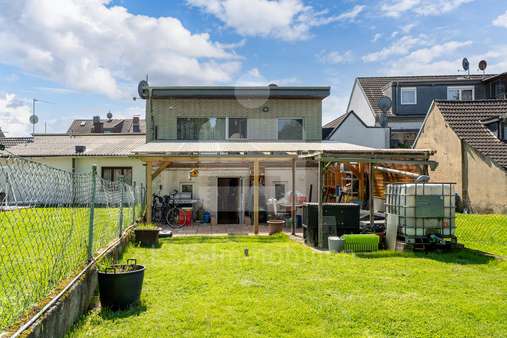 Rückansicht Rückansicht - Einfamilienhaus in 50127 Bergheim mit 195m² kaufen