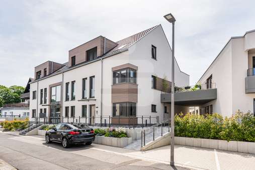 Außenaufnahme  - Maisonette-Wohnung in 53721 Siegburg mit 142m² kaufen