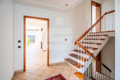 Eingangsbereich Eingangsbereich - Reihenmittelhaus in 53340 Meckenheim mit 125m² kaufen
