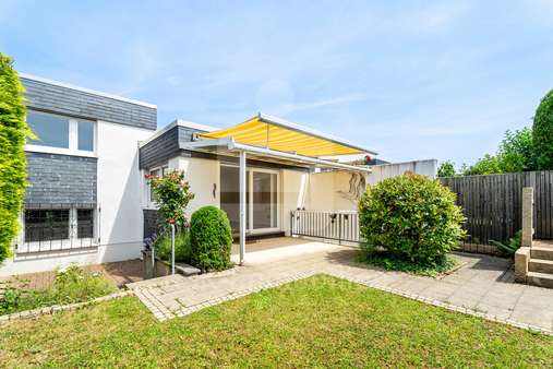 Rückansicht Rückansicht - Reihenmittelhaus in 53340 Meckenheim mit 125m² kaufen
