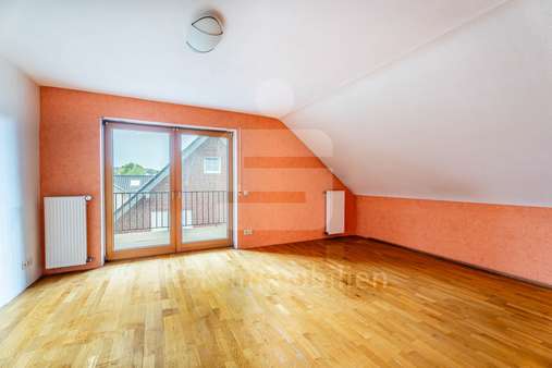 Wohnzimmer - Dachgeschosswohnung in 53797 Lohmar / Zentrum mit 82m² kaufen