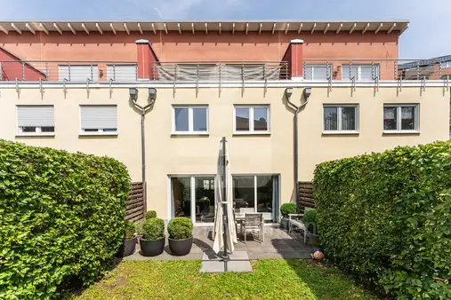 Modernes Reihenmittelhaus in Zentraler Lage von Troisdorf!
