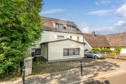 Aussenansicht - Zweifamilienhaus in 53809 Ruppichteroth mit 180m² kaufen