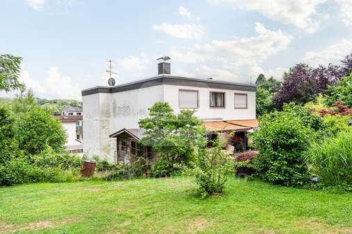 Rückansicht Rückansicht - Mehrfamilienhaus in 51503 Rösrath mit 376m² kaufen