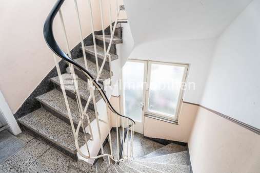 145496 Hausflur OG2 145496 Hausflur OG2 - Etagenwohnung in 53111 Bonn / Zentrum mit 63m² kaufen