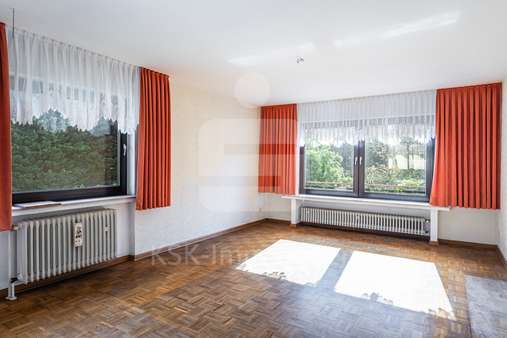 Wohnzimmer Erdgeschoss Wohnzimmer Erdgeschoss - Einfamilienhaus in 50321 Brühl mit 150m² kaufen