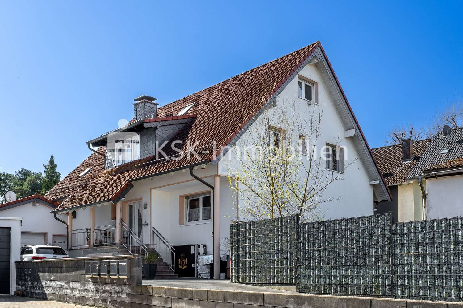 Außenansicht Außenansicht - Zweifamilienhaus in 53604 Bad Honnef mit 215m² kaufen