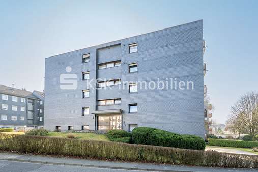 Außenansicht Außenansicht - Etagenwohnung in 42477 Radevormwald mit 46m² kaufen