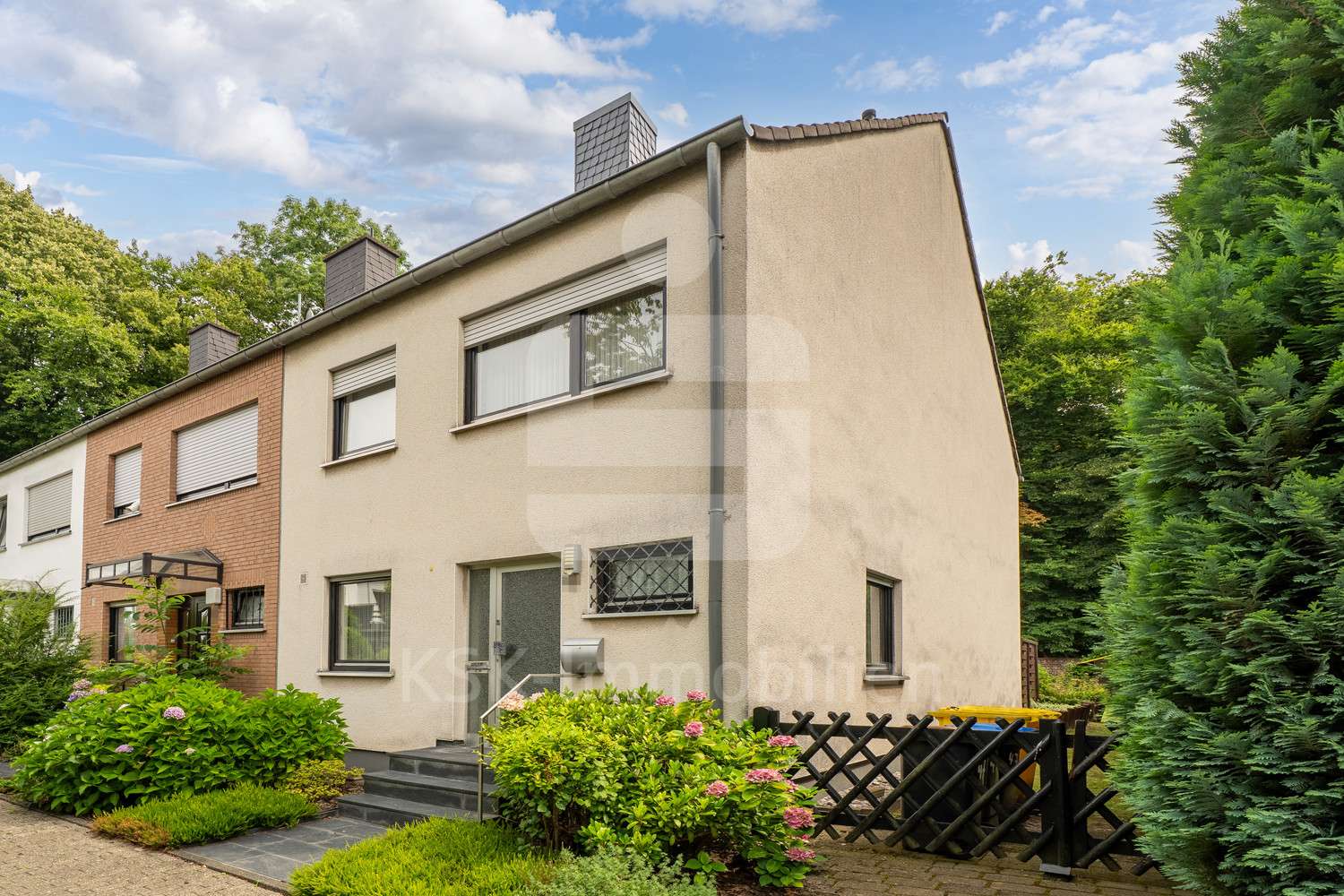 Vorderansicht - Einfamilienhaus in 50226 Frechen / Bachem mit 133m² kaufen