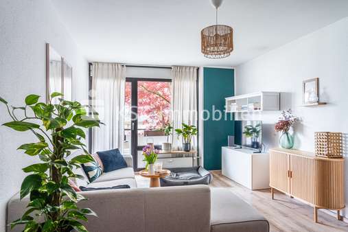 148651 2. Obergeschoss Wohnzimmer - Mehrfamilienhaus in 50735 Köln mit 351m² als Kapitalanlage kaufen