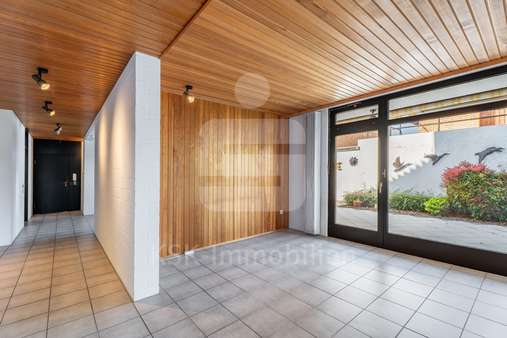 Wohnzimmer - Erdgeschosswohnung in 53332 Bornheim mit 92m² kaufen