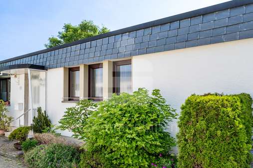 Außenansicht Außenansicht - Bungalow in 53359 Rheinbach mit 110m² kaufen