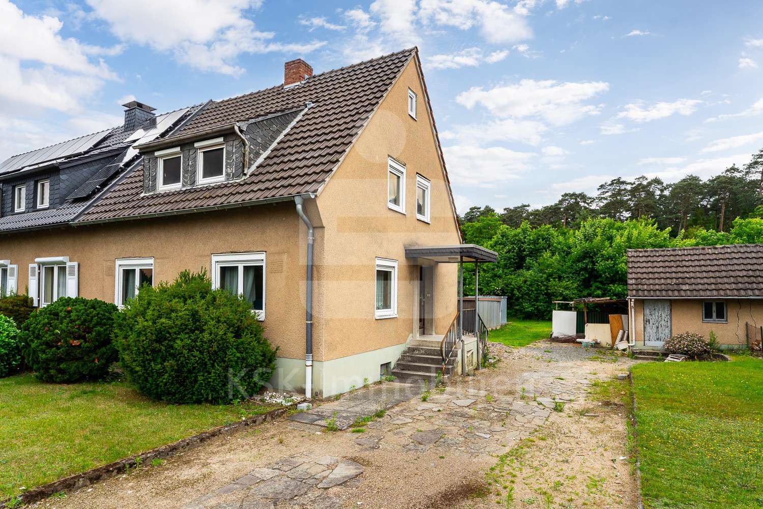 Außenansicht - Doppelhaushälfte in 53721 Siegburg / Stallberg mit 100m² kaufen