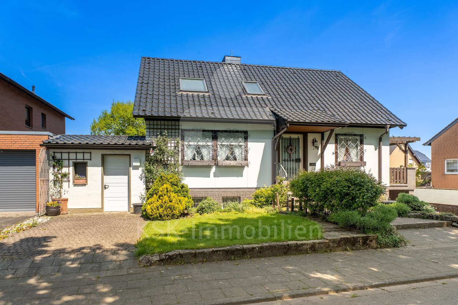 Vorderansicht  - Einfamilienhaus in 50170 Kerpen mit 77m² kaufen