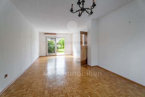 Wohn- und Esszimmer Wohn- und Esszimmer - Einfamilienhaus in 50129 Bergheim mit 110m² kaufen