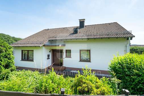 Außenansicht - Einfamilienhaus in 51709 Marienheide mit 154m² kaufen