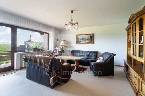 Wohnzimmer Erdgeschoss - Einfamilienhaus in 51709 Marienheide mit 154m² kaufen