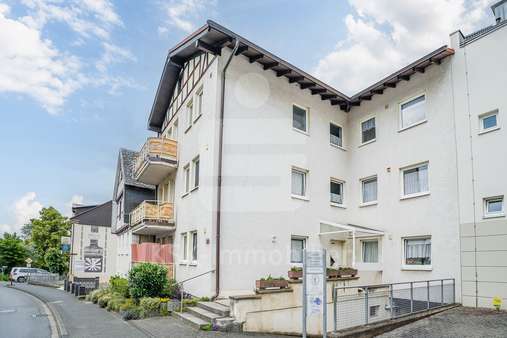 Vorderansicht Vorderansicht - Mehrfamilienhaus in 53639 Königswinter mit 407m² kaufen