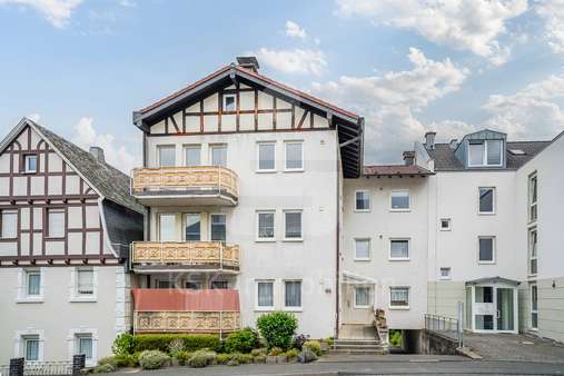Vorderansicht Vorderansicht - Mehrfamilienhaus in 53639 Königswinter mit 407m² kaufen