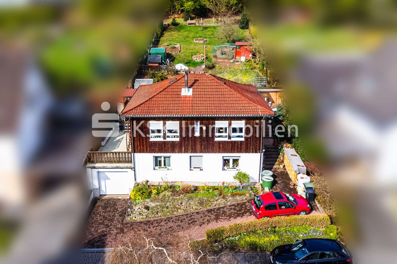 Drohnenaufnahme Drohnenaufnahme - Zweifamilienhaus in 51597 Morsbach mit 133m² kaufen