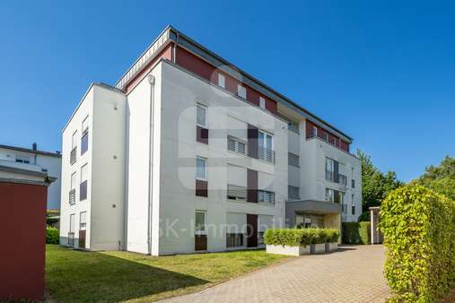 Außenansicht  - Etagenwohnung in 53359 Rheinbach mit 135m² kaufen