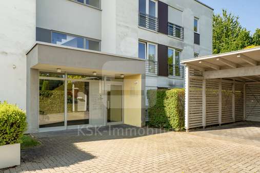 Außenansicht  - Etagenwohnung in 53359 Rheinbach mit 135m² kaufen