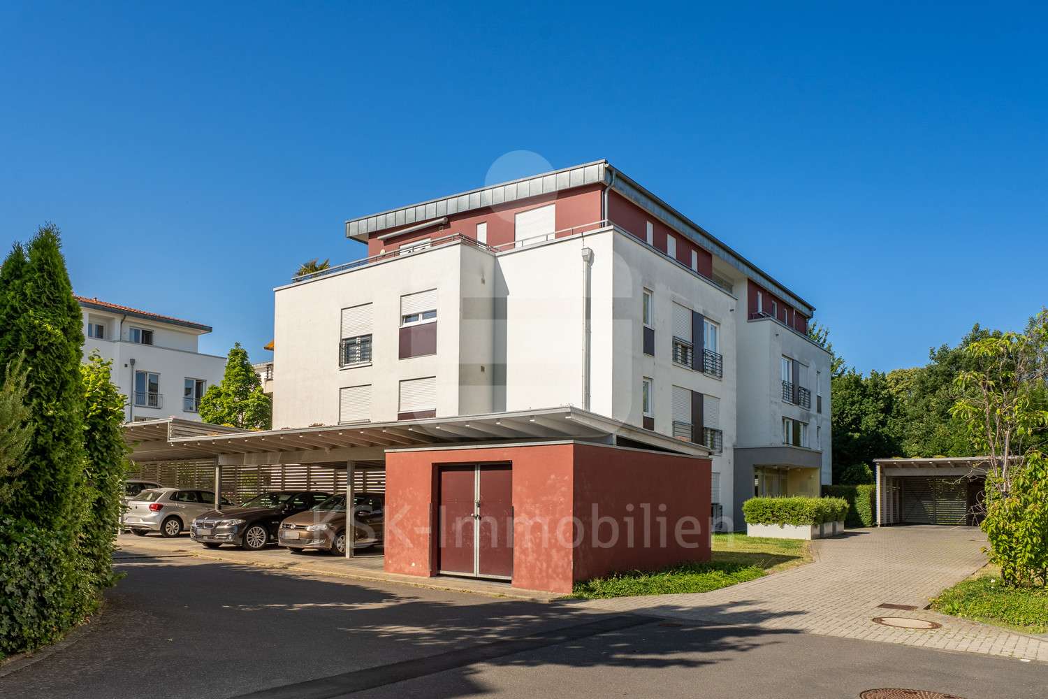 Außenansicht  - Etagenwohnung in 53359 Rheinbach mit 135m² kaufen