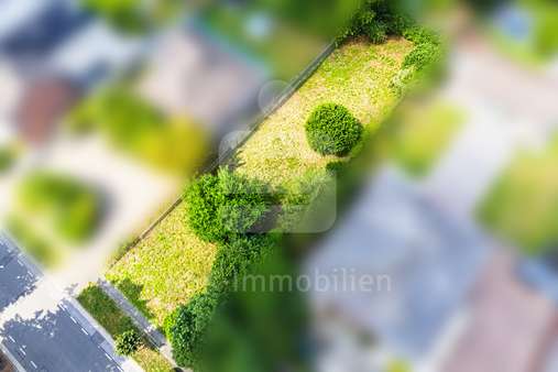 Drohne Drohne - Grundstück in 50189 Elsdorf mit 712m² kaufen