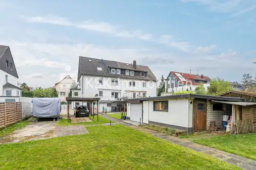 Immobilie mit vielfältiger Nutzung in ruhiger Seitenstraße.