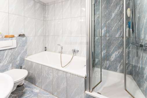 Badezimmer - Erdgeschosswohnung in 41812 Erkelenz mit 72m² kaufen