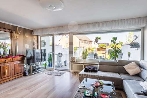 Wohnzimmer Erdgeschoss - Einfamilienhaus in 50189 Elsdorf mit 101m² kaufen