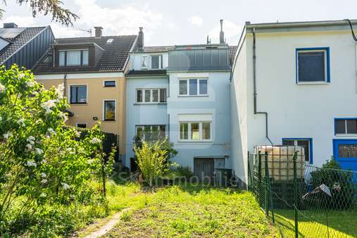 Außenansicht - Einfamilienhaus in 50321 Brühl mit 175m² kaufen