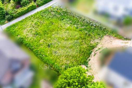 Drohnenaufnahme - Grundstück in 51545 Waldbröl mit 890m² kaufen