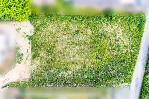 Drohnenaufnahme - Grundstück in 51545 Waldbröl mit 890m² kaufen